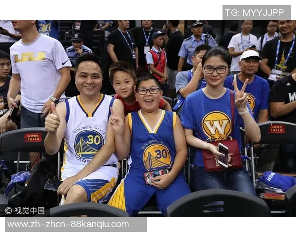 巴西与秘鲁激战正酣足球盛宴引发球迷热情高涨